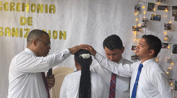 Acandí consolida su presencia adventista con la organización de la Iglesia Luz de Esperanza