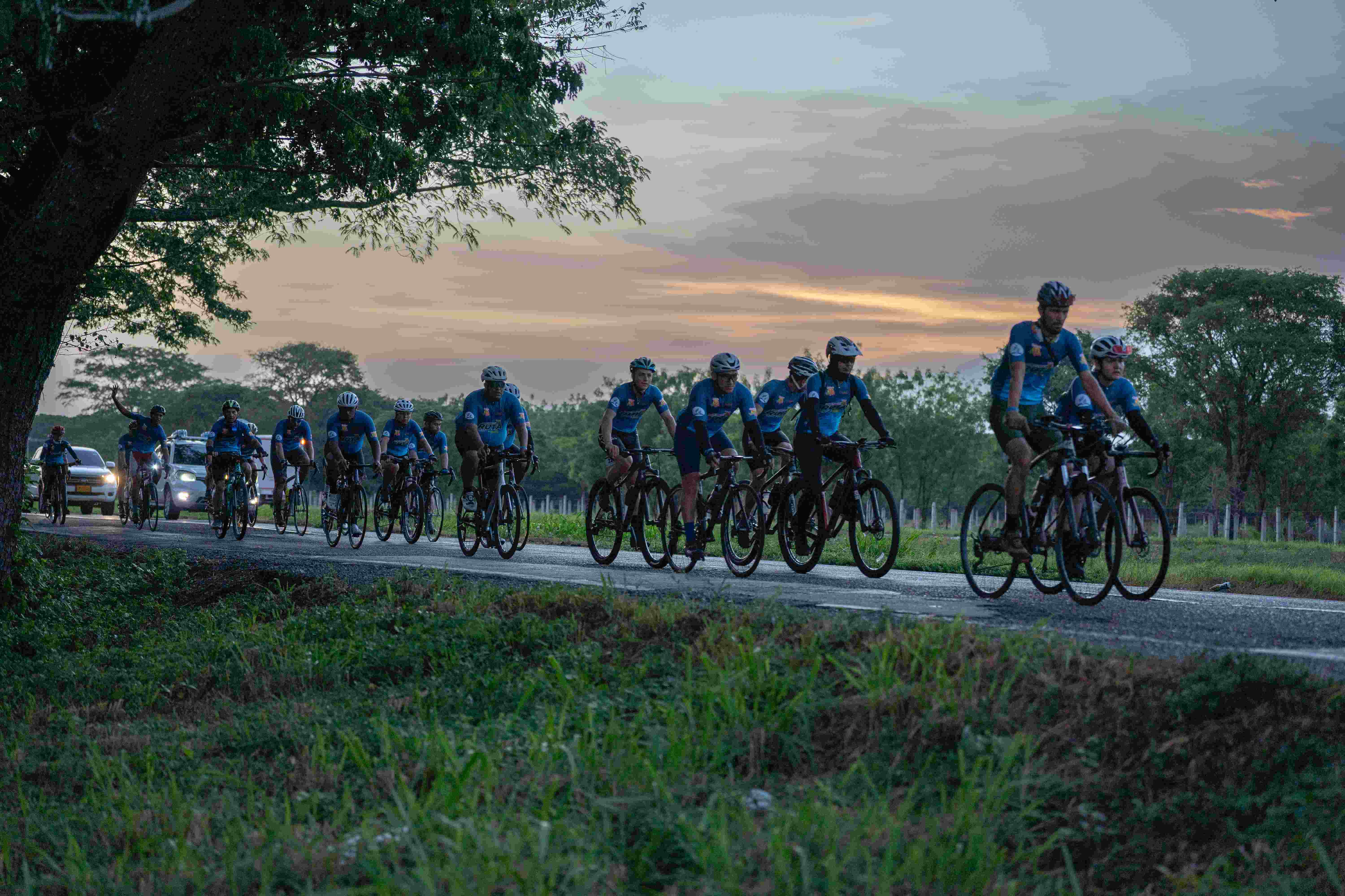 380 KM DE ESPERANZA Y SALUD: ADVENTISTAS EN COLOMBIA COMBINAN CICLISMO, FE Y SERVICIO