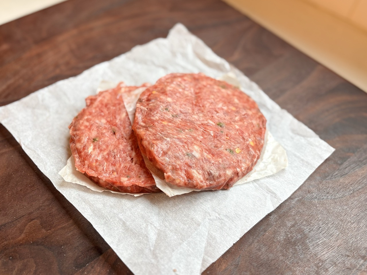 Gourmet Jalapeno-Cheddar Beef Burgers, 2 ct