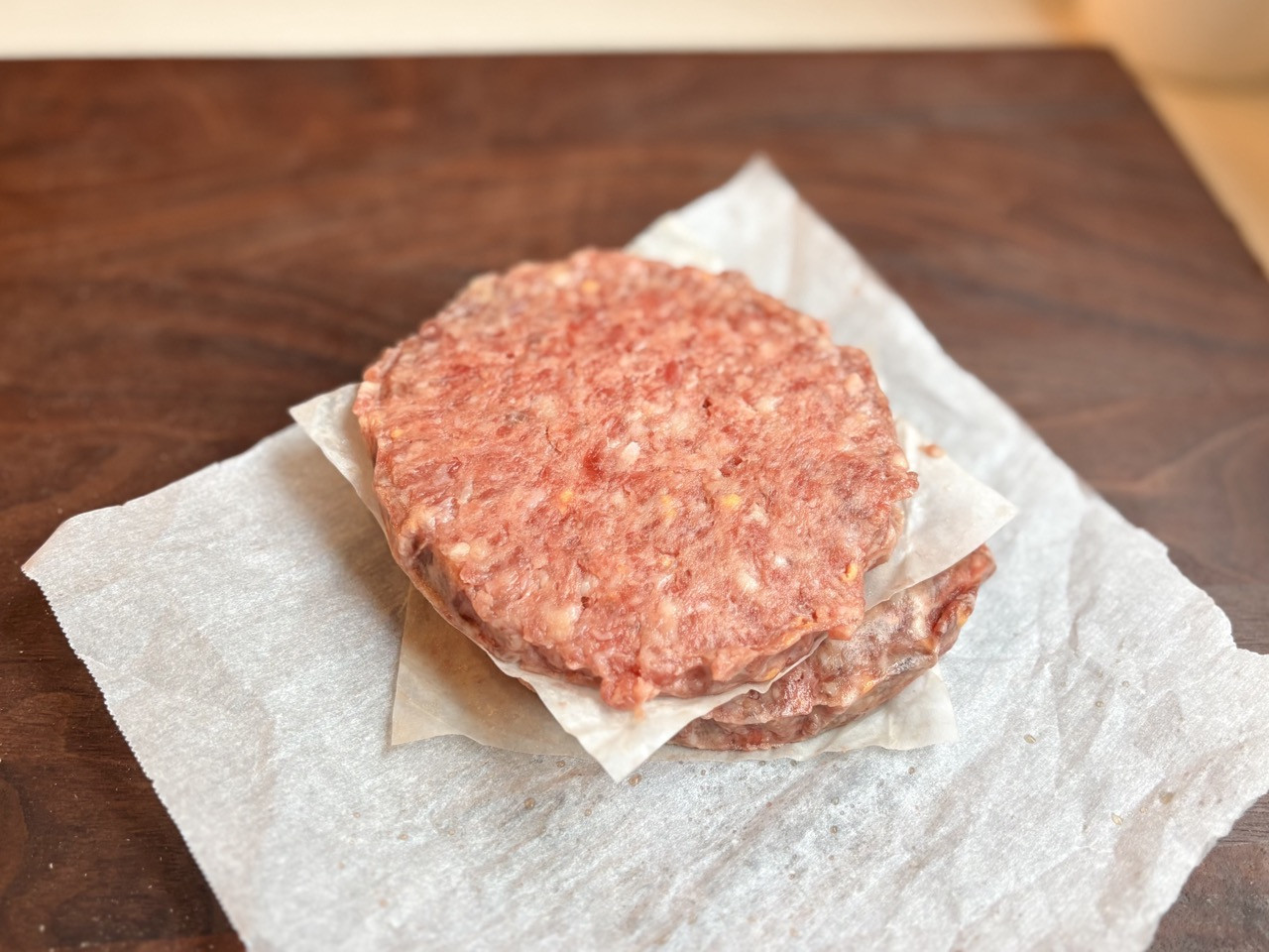 Gourmet Cheddar Burgers, 2 ct