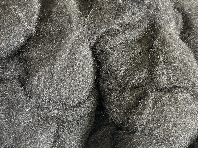Boutique Rovings "Atreyu" (Black Welsh) Lot 35-9-8