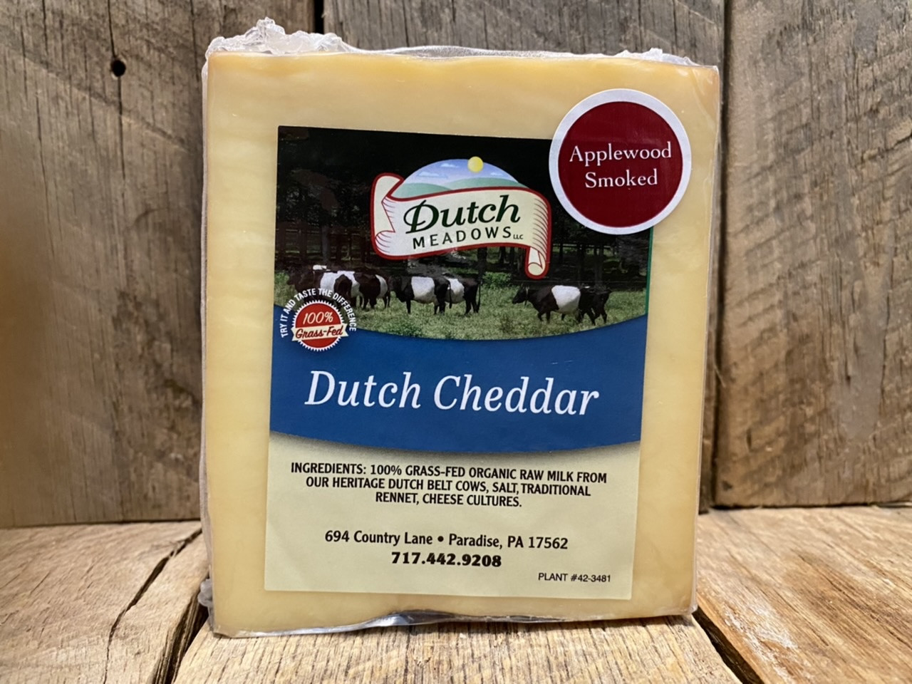 8 oz. Smoked Cheddar Cheese Dutch Meadows Farm