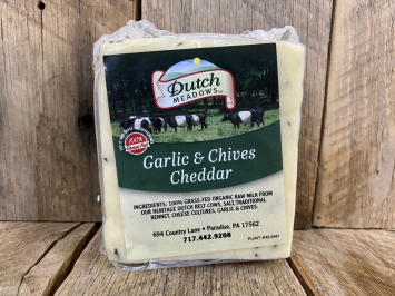 8 oz. Garlic-n-Chives Cheddar Cheese