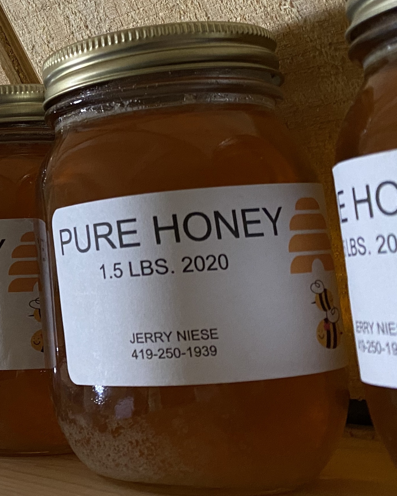 Honey quart Farm House Naturals, LLC