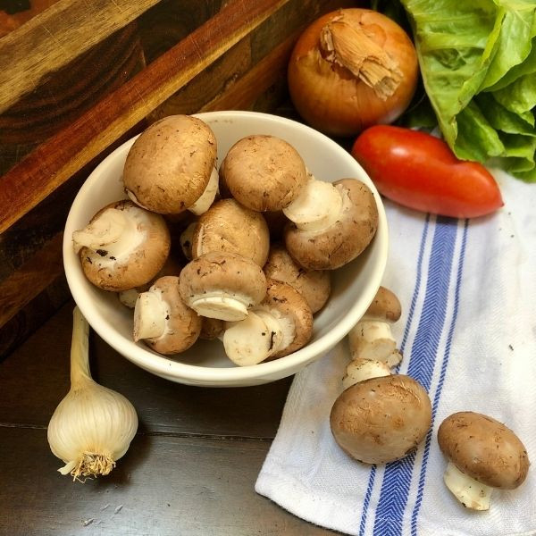 Crimini (baby bella) Mushrooms Honeymoon Farm