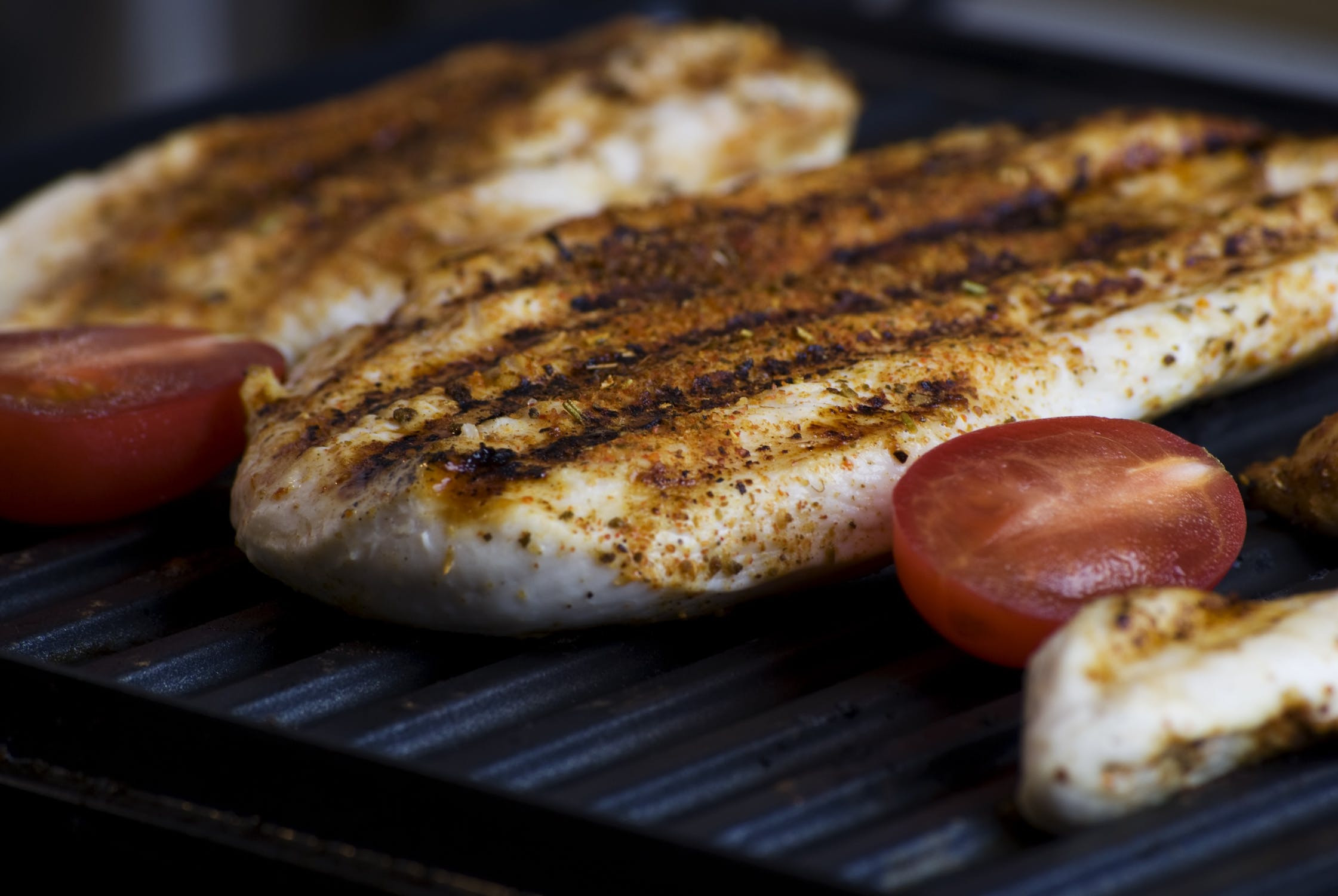 Smart tips for grilling the perfect chicken breasts