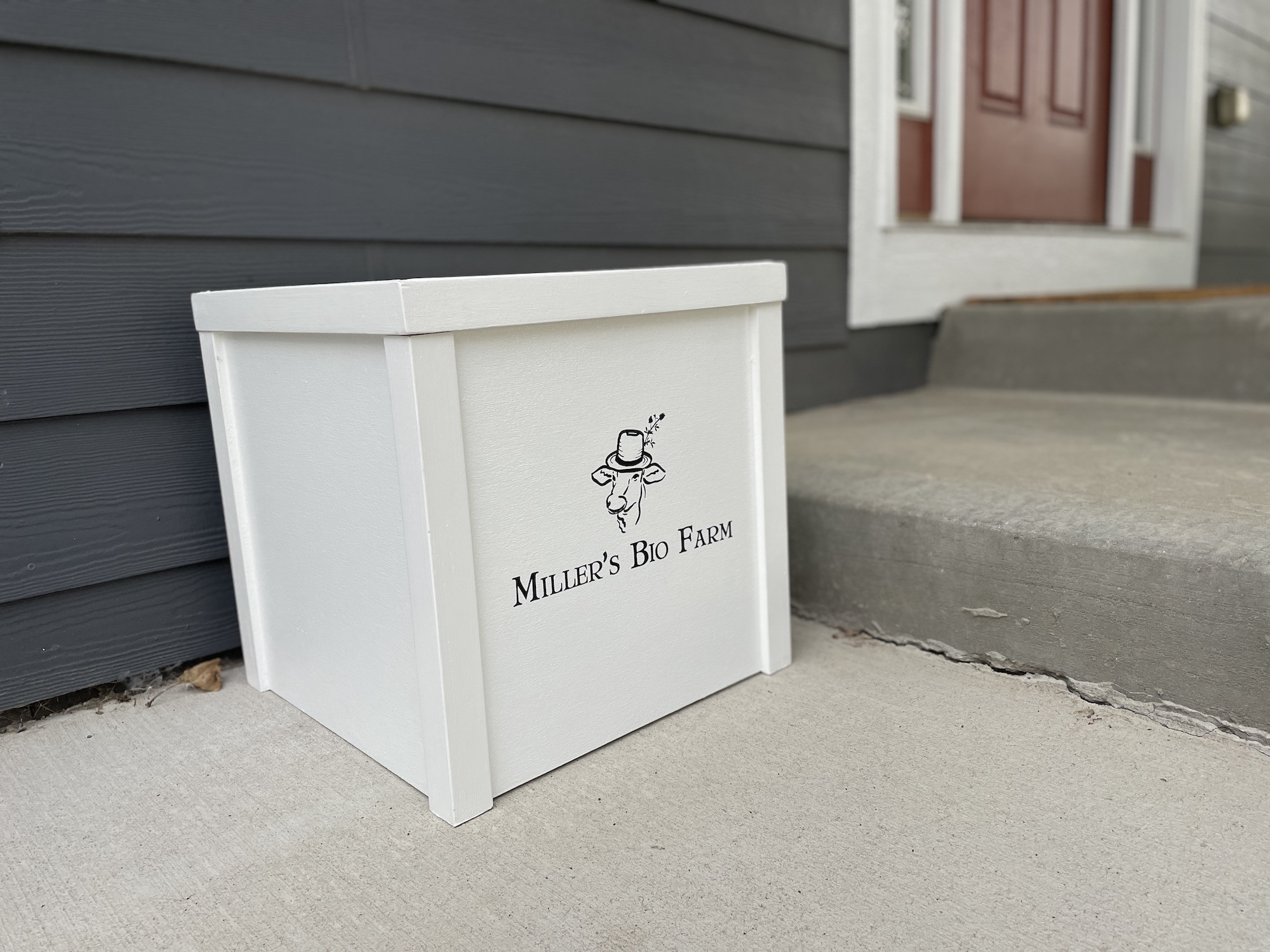 Small Porch Box, Standard Miller's Bio Farm