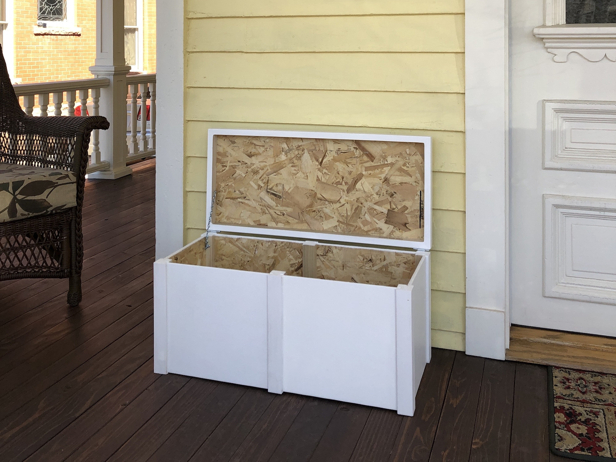 Medium Porch Box, Standard Miller's Bio Farm