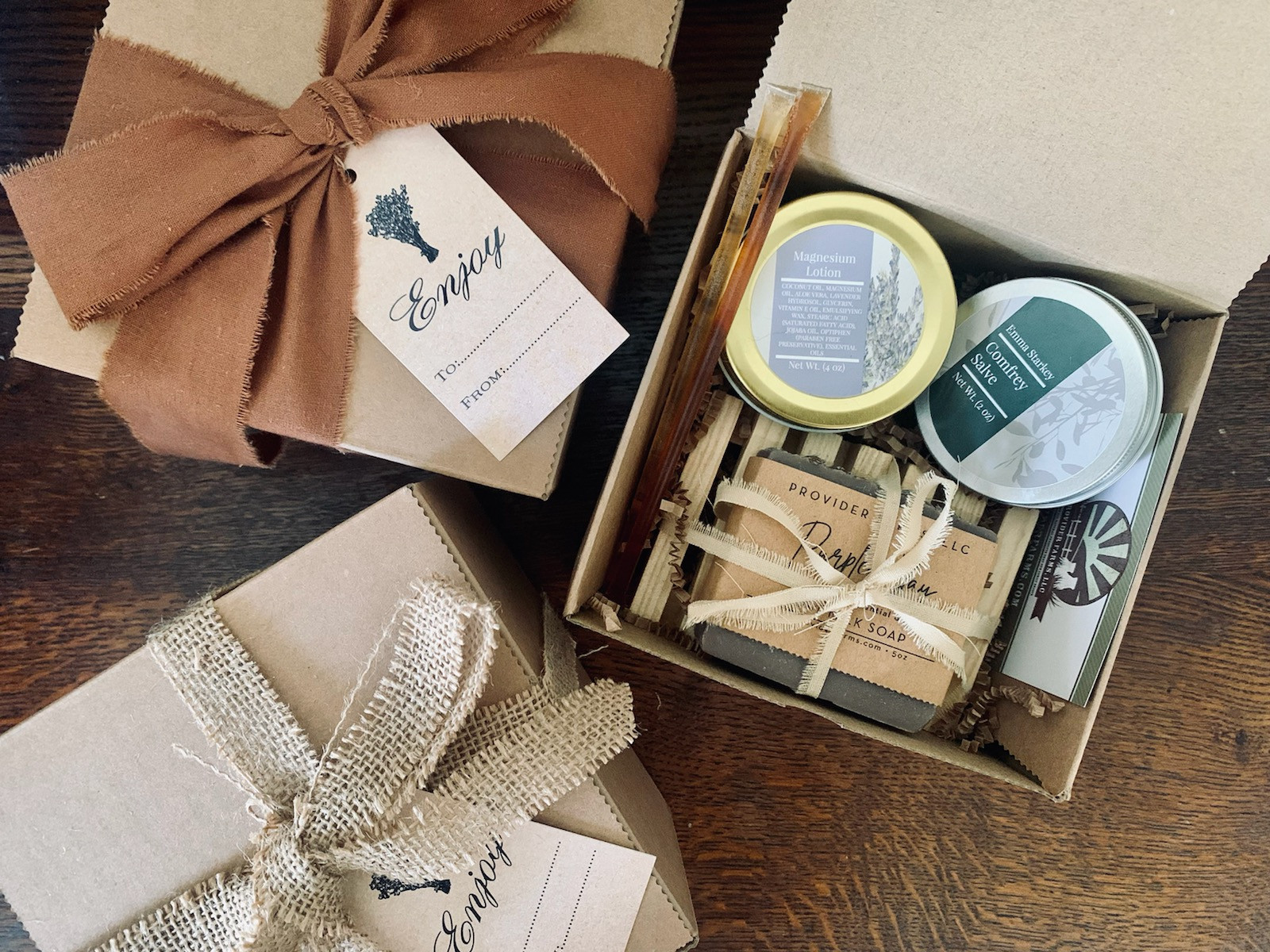 Home Essentials Gift Box Provider Farms
