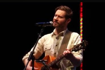 Dan Mangan