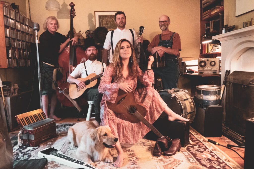 Jessica Rhaye and The Ramshackle Parade