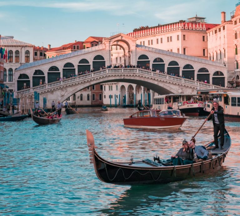 Coupon For Private Gondola Ride For 2 In Venice Green Vacation Deals