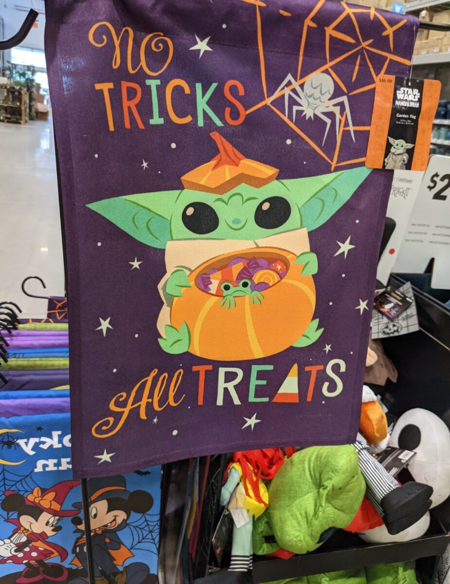 Top 50 Best Disney Halloween Garden Flags | Green Vacation Deals