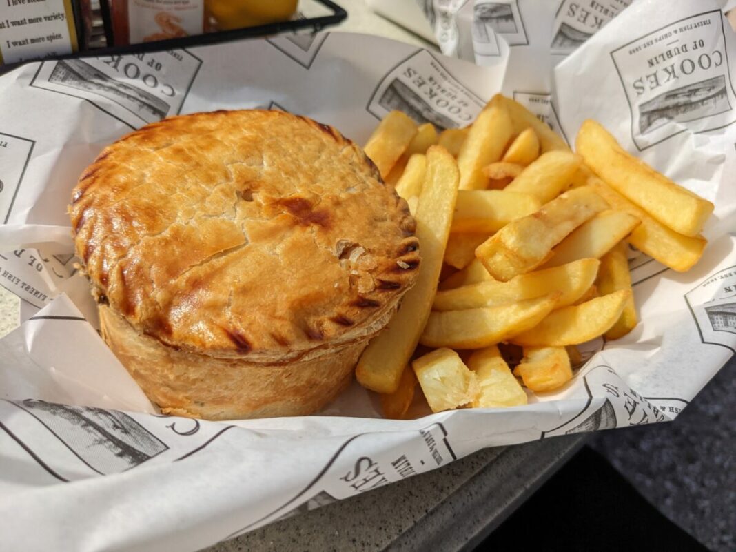 Cooke's of Dublin Disney Springs Review Green Vacation Deals