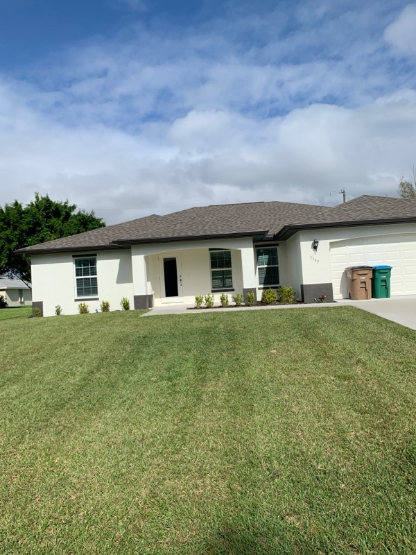 Sg Landscaping Lawn Care Services in Cape Coral, FL