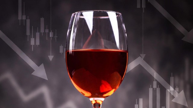 Argentina enfrenta caída histórica en consumo de vino