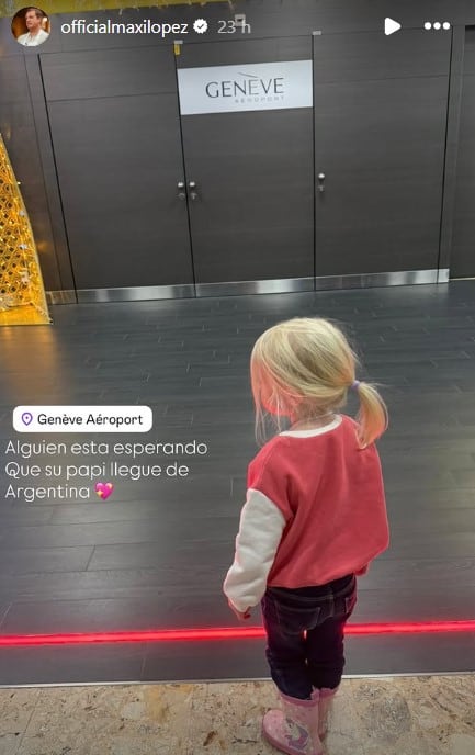 Emotivo reencuentro de Maxi López con su hija en el aeropuerto