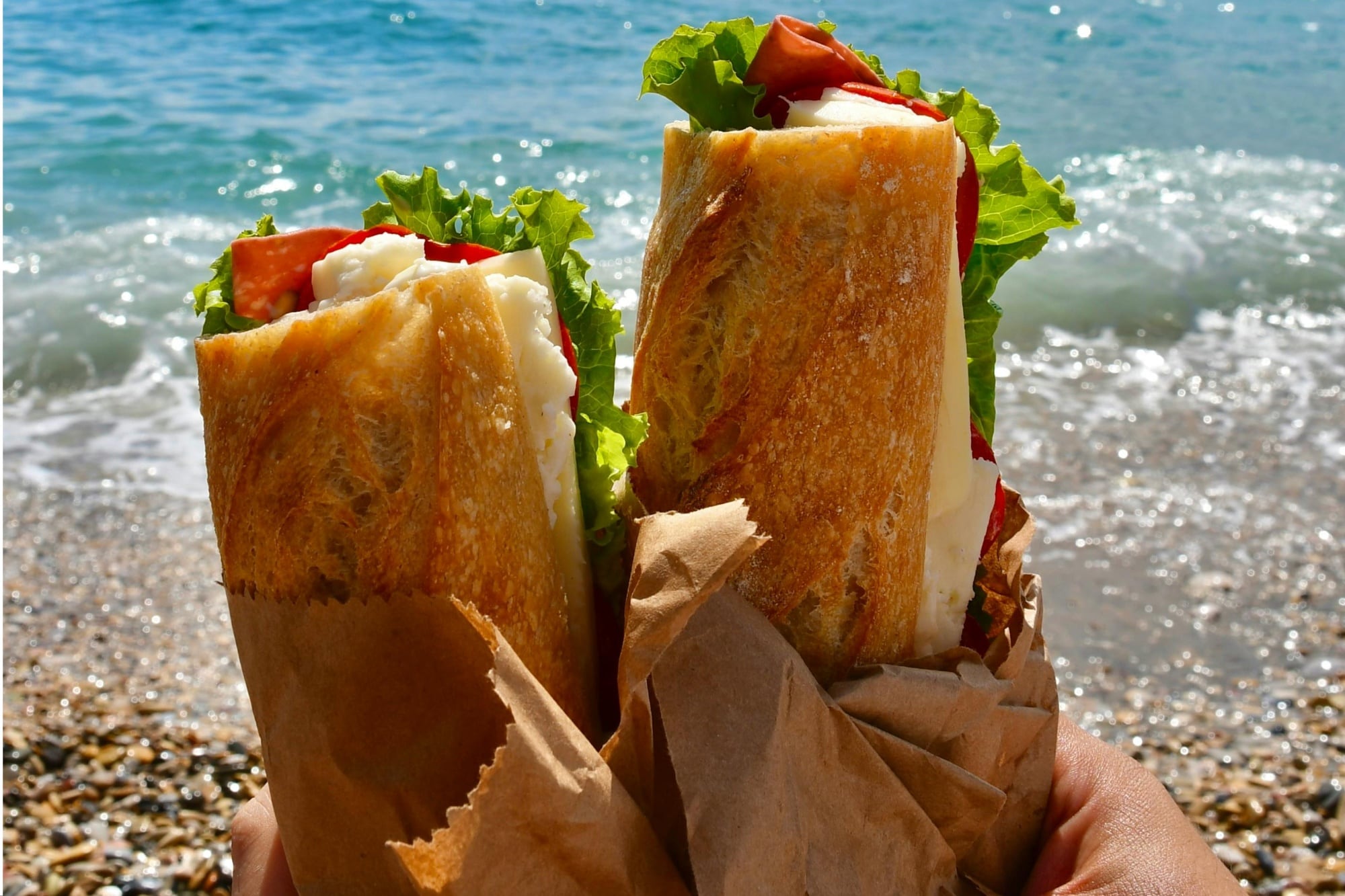 Tres ideas rápidas para un picnic en la playa este verano