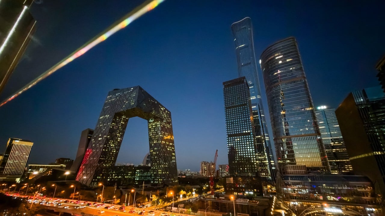 China advierte sobre riesgos de políticas económicas contradictorias