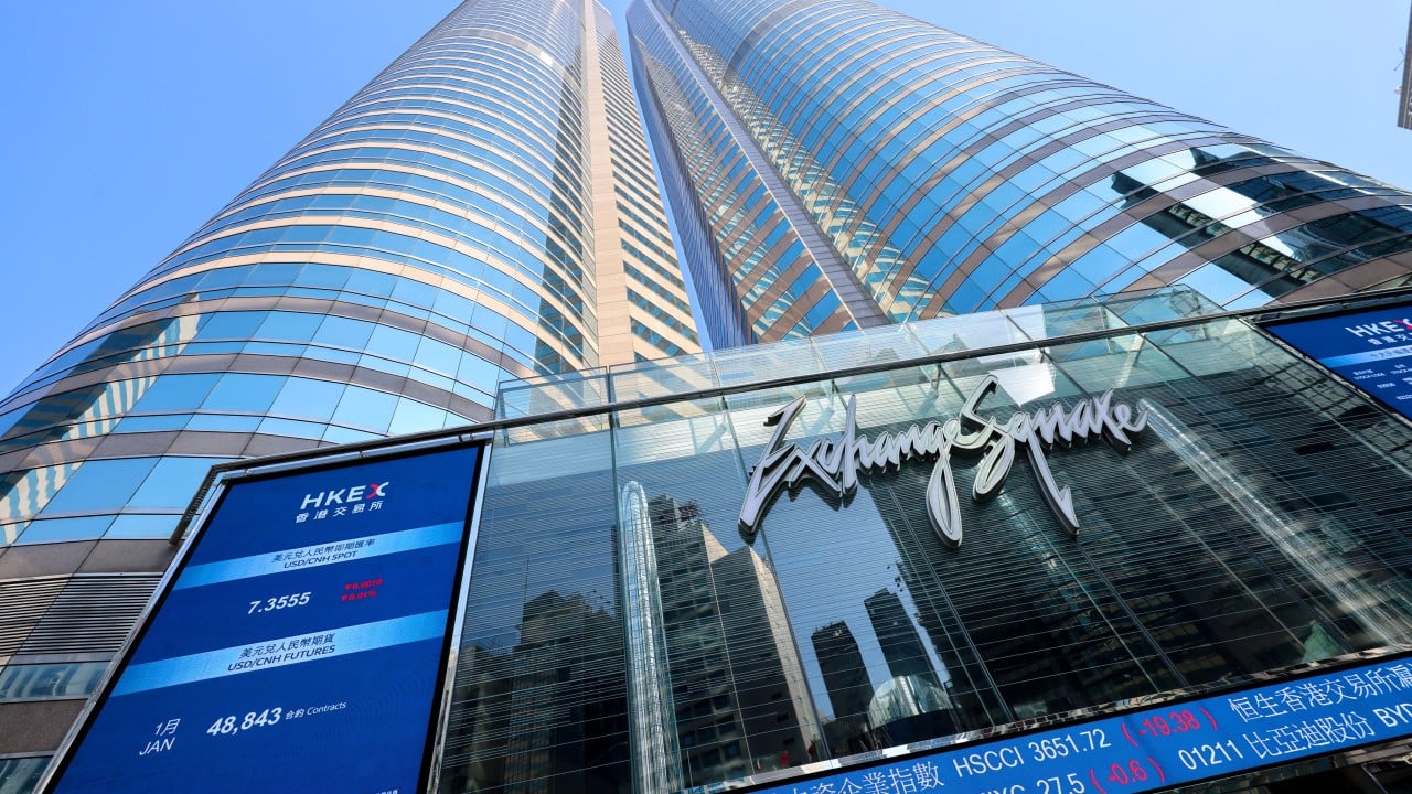 Acciones de Hong Kong suben impulsadas por tecnología y farmacéutica