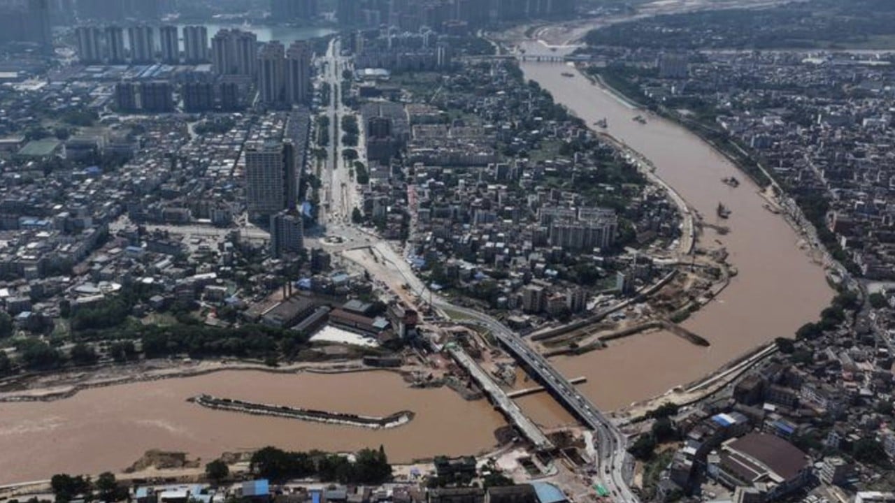 China finalizará canal de US$10 mil millones para comercio en 2026