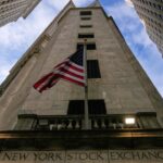 Acciones de Hong Kong caen tras desplome en EE.UU. por AI