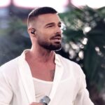 Ricky Martin sorprende en bar de Miami con bebidas gratis