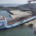 China impulsa barcos eléctricos para descarbonizar vías fluviales