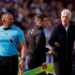 El VAR en la mira: la pol&eacute;mica arbitral en el f&uacute;tbol actual