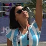 Pampita deslumbra con su look en el debut de Argentina en el Mundial
