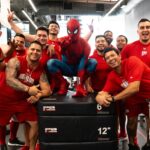 Spider-Man sorprende a los Diablos Rojos en el Estadio Harp Helú