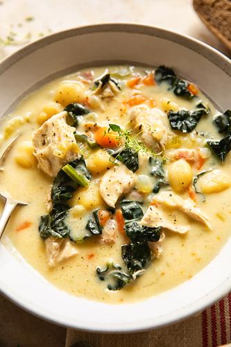 Creamy Chicken Bacon Gnocchi Soup
