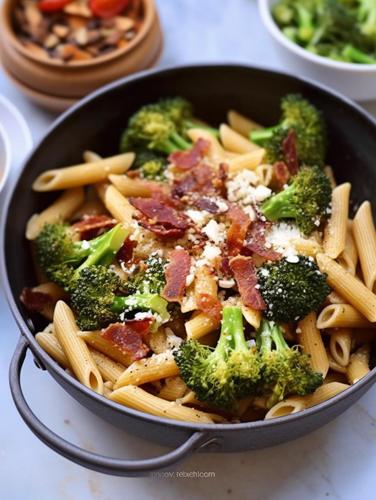 Deliciously Quick Bacon-Broccoli Pasta Bowl