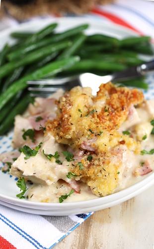 Easy Chicken Cordon Bleu Casserole