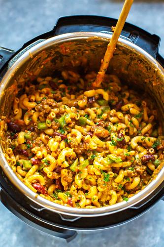 Instant Pot Chili Mac and Cheese