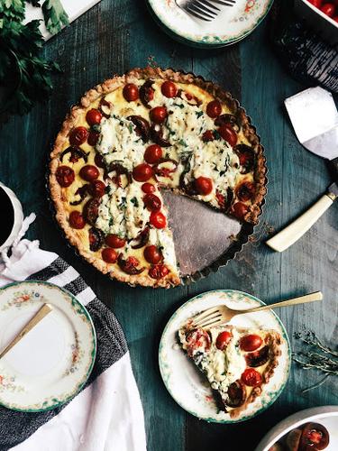 Summer Tomato Pie