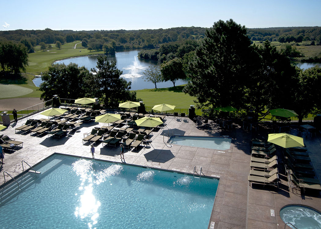 Indoor And Outdoor Pools Grand Geneva Lake Geneva