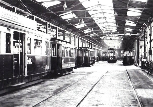 Nog een historische foto van de remise