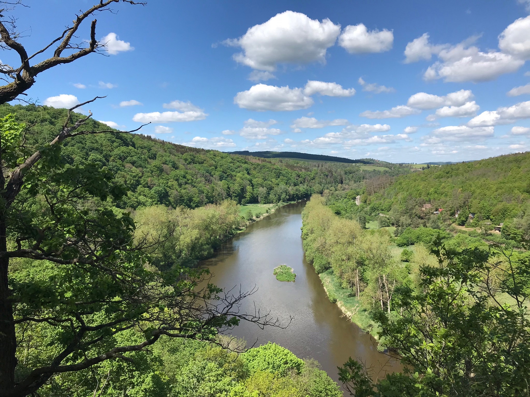 Pohled na Berounku z vyhlídky Čerchov Pohled na Berounku z vyhlídky Čerchov