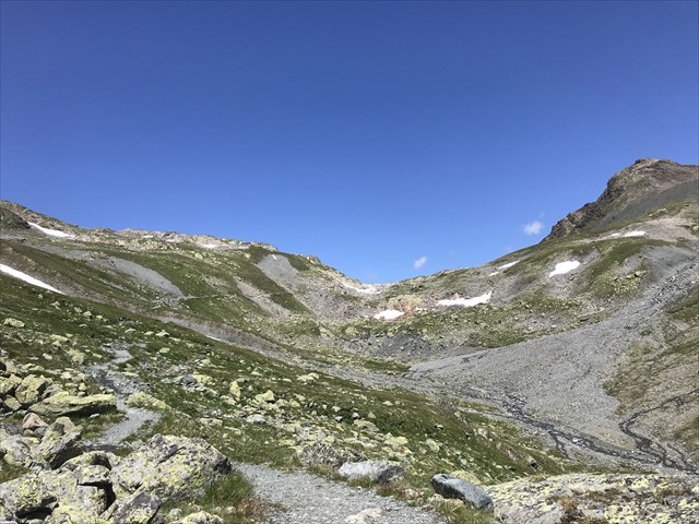 Blick vom Piz Darlux auf Latsch und das Albulatal