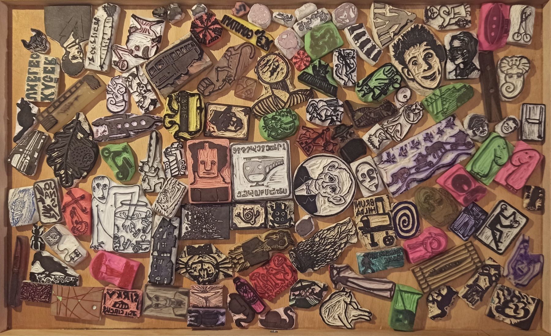 Razítka v šuplíku