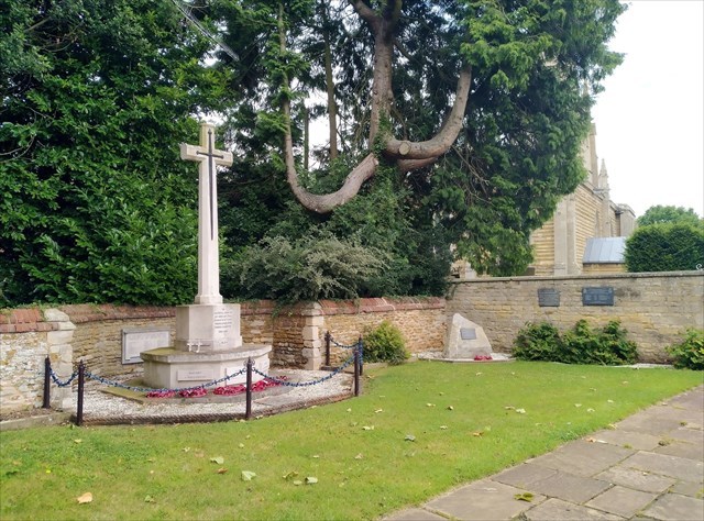 War Memorial, Caythorpe