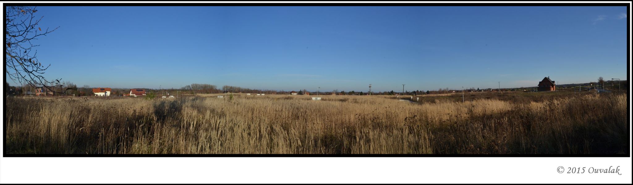 pohled východně od křížku - panorama (prosinec 2015)