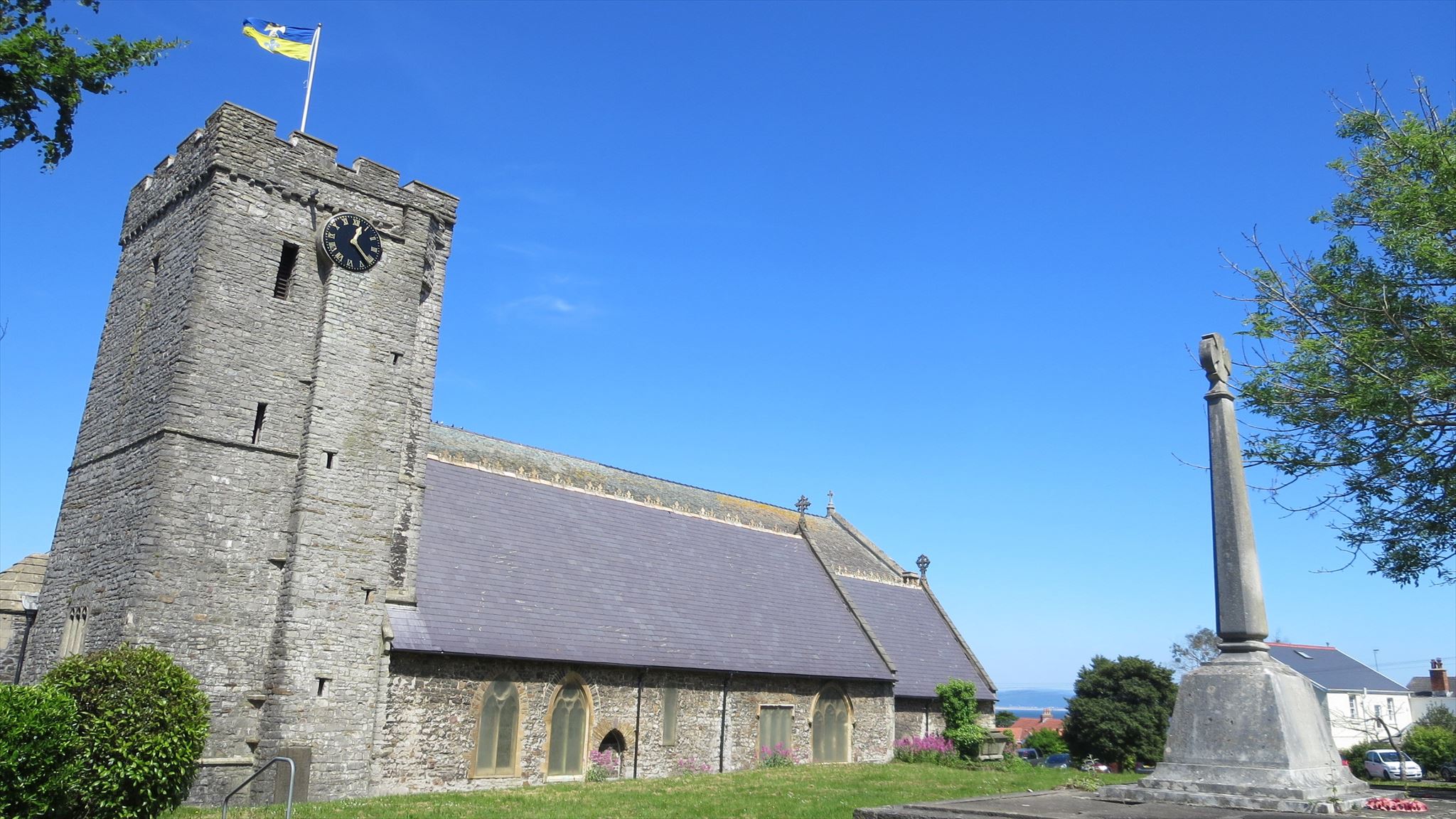 GC4QF6E Church Micro 4411...Mumbles (Traditional Cache) in South Wales