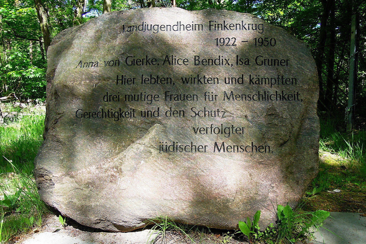 Gedenkstein, Landjugendheim Finkenkrug
