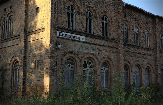 Bahnhof, Frontansicht