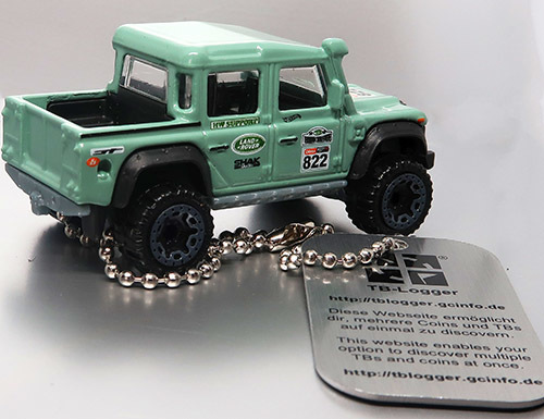 Minz TB - 2015 Land Rover Defender Double Cap Mint