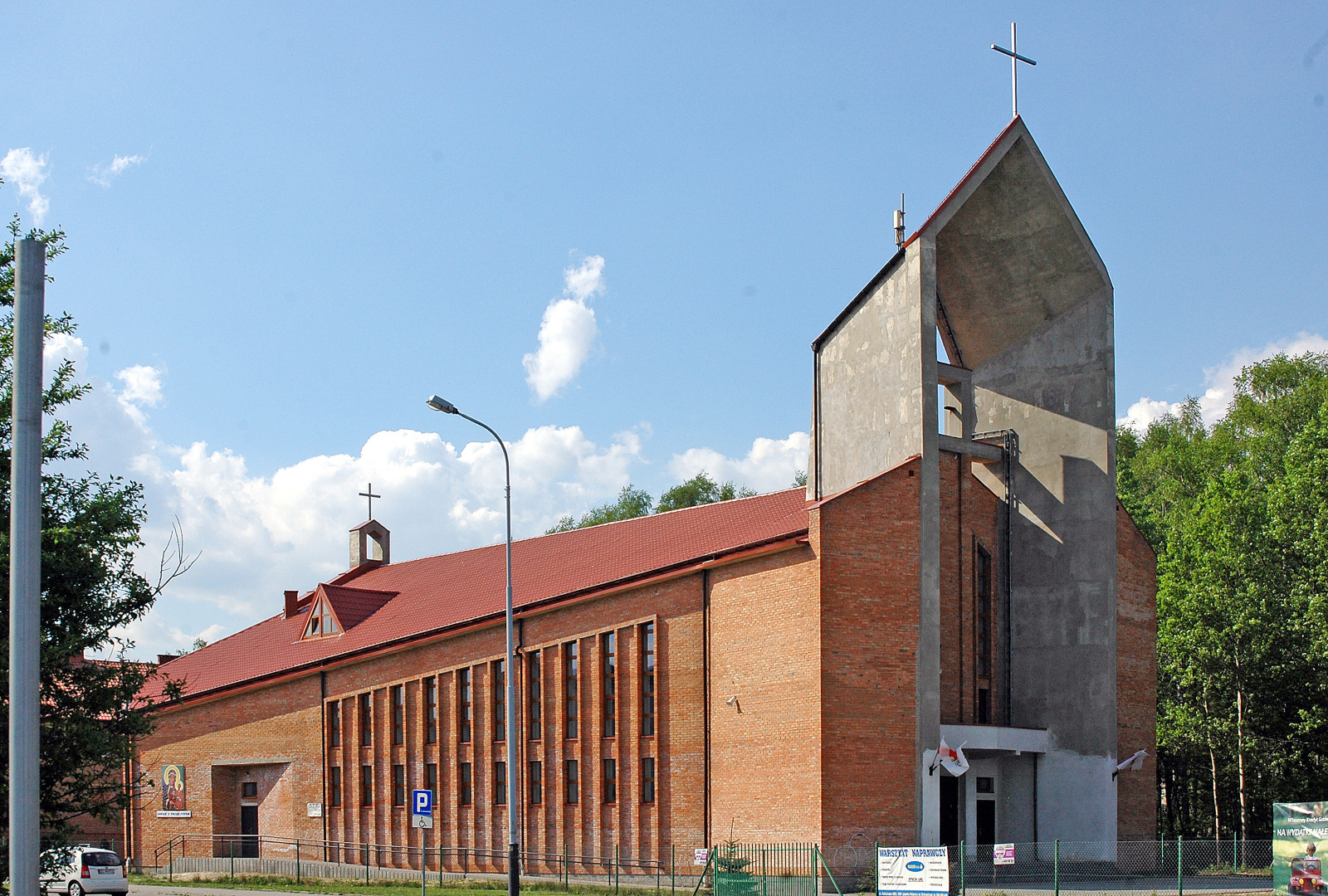 Image and video hosting by TinyPic