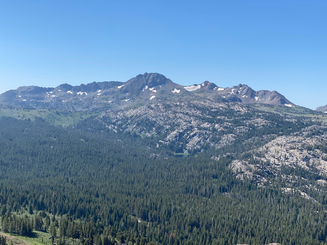 GC8X759 CarsonShowers Ridge Trail Roundtop View (Traditional Cache) in California, United