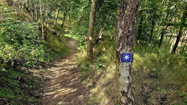 ˇPoutní stezka nedaleko Skoků